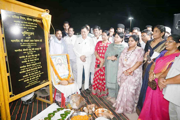 ट्रेफिक सिंग्नल में प्रतीक्षा करने वालों को अब तेज धूप व बारिश में नहीं होगी परेशानी चौक.चौराहों में बनेंगे प्रतीक्षा शेड