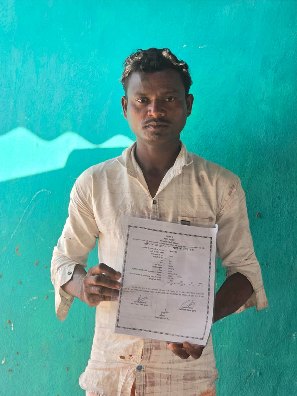 वनाधिकार पट्टा और पीएम आवास से मुरिया परिवार को मिला नया जीवन