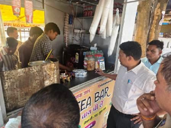 जशपुर में विशेष अभियान शैक्षणिक संस्थानों के 100 गज के दायरे में तंबाकू उत्पाद बेचने वालों पर कार्रवाई