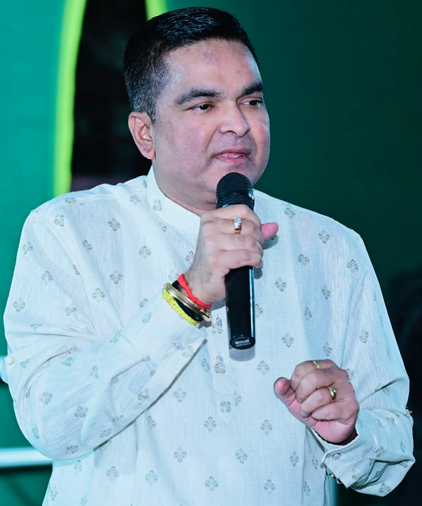 प्रधानमंत्री की अध्यक्षता वाली राष्ट्रीय समिति में शामिल हुए विधायक रिकेश