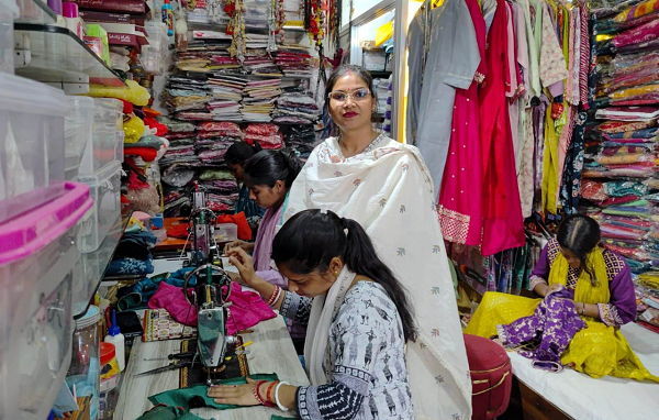 सिलफिली की मालती बनीं &lsquo;लखपति दीदी&lsquo;, अपने साथ-साथ 14 महिलाओं को दिया रोजगार