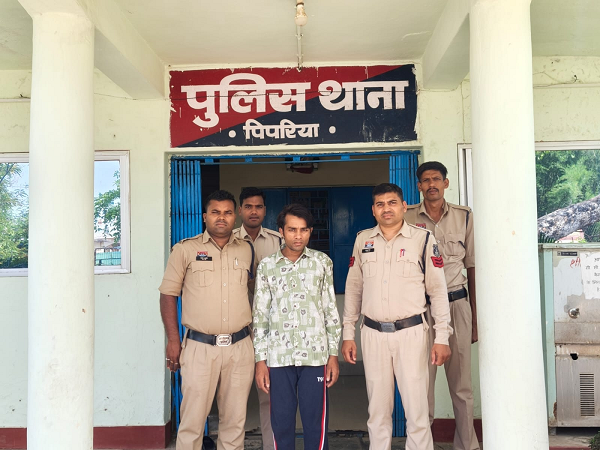 *कलयुगी नाती ने की दादी की हत्या*