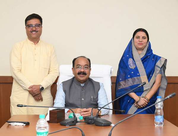 डिप्टी सीएम अरुण साव ने बोडतरा-पथर्रा-डिंडौरी सड़क के लिए 35 करोड़ स्वीकृति प्रदान, विभाग ने किया कार्यादेश जारी