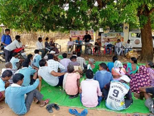 विकसित कृषि संकल्प अभियान : ग्राम लंकापल्ली में वैज्ञानिक व किसानों के साथ हुआ संगोष्ठी