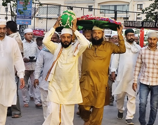 हज़रत चांद शाह वली के उर्स पाक में उमड़ी अकीदतमंदों की भीड़