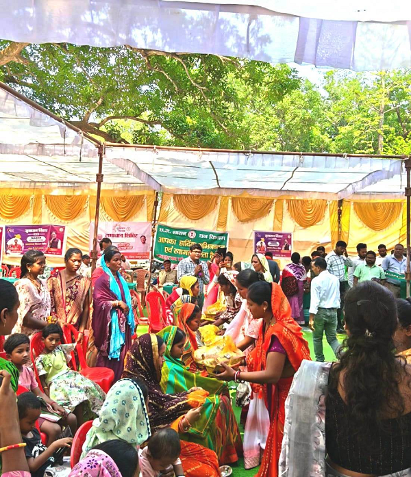 सुशासन तिहार 2026: चोंगरीबहार शिविर में 4 बच्चों का अन्नप्राशन और 8 गर्भवती महिलाओं की गोद भराई संपन्न