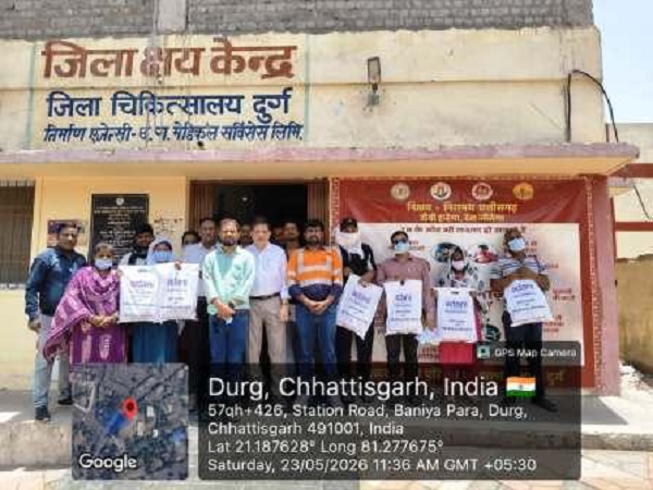 जामुल सीमेंट वर्क्स ने दुर्ग जिले के टीबी मरीजों को बांटी 100 न्यूट्रिशन किट