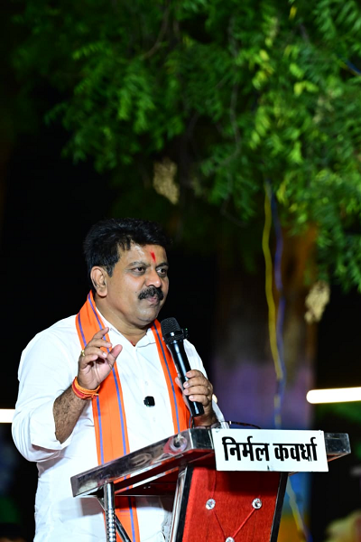 कवर्धा को मिली नई सौगात-उप मुख्यमंत्री श्री विजय शर्मा ने किया &ldquo;मित्र मिलन चौपाटी&rdquo; का भव्य लोकार्पण