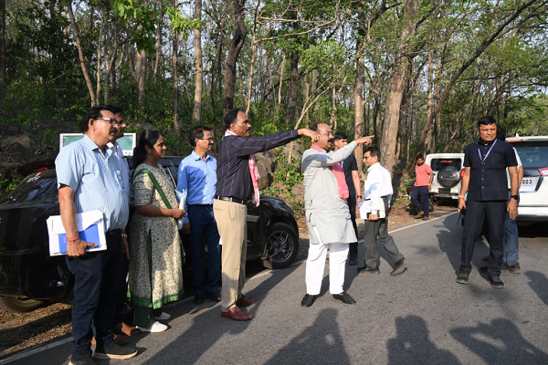 उप मुख्यमंत्री श्री अरुण साव ने 308 करोड़ की लागत से बन रहे केशकाल घाट बायपास रुट का किया निरीक्षण