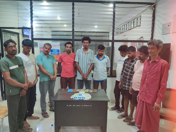 *जुंवे की फड़ में पुलिस की दबिश* -10 जुआरी सपड़ाये*