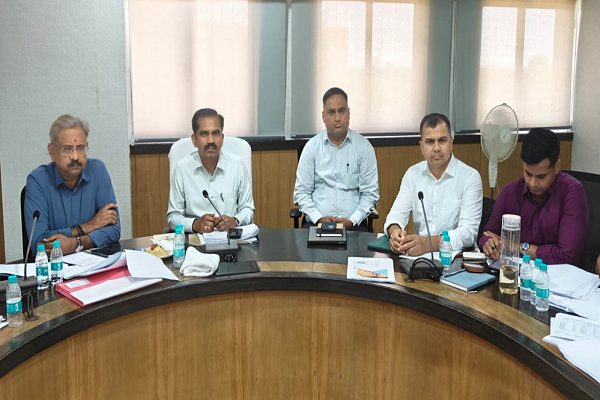  RTO/DTO मुख्यालय में उपस्थित रहें, बकाया वसूली अभियान तेज करें-सचिव एवं परिवहन आयुक्त श्री एस प्रकाश