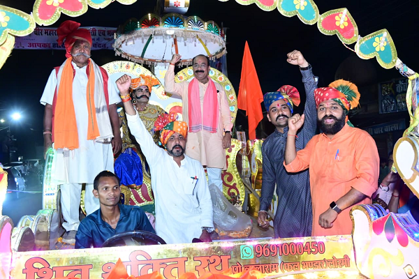 भव्य शोभायात्रा के साथ मनाई गई महाराणा प्रताप की जयंती, धुमाल की थाप और तलवारबाजी ने मोहा मन