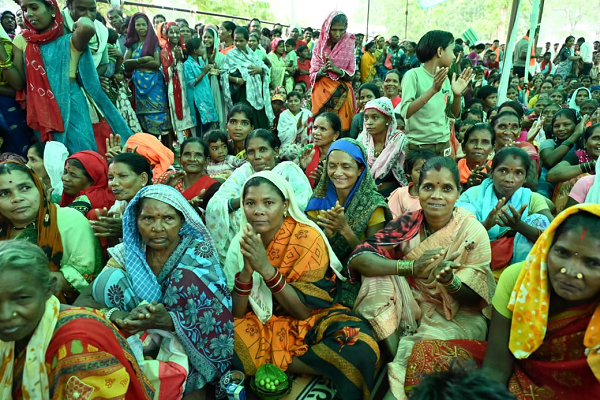  कन्हारगांव सेवा डेरा में उप मुख्यमंत्री श्री विजय शर्मा की लगी जन चौपाल&rsquo;