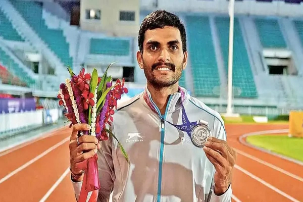 वित्त मंत्री श्री ओपी चौधरी ने राष्ट्रमंडल खेल 2026 में रजत पदक विजेता सरवेश कुशारे को दी बधाई