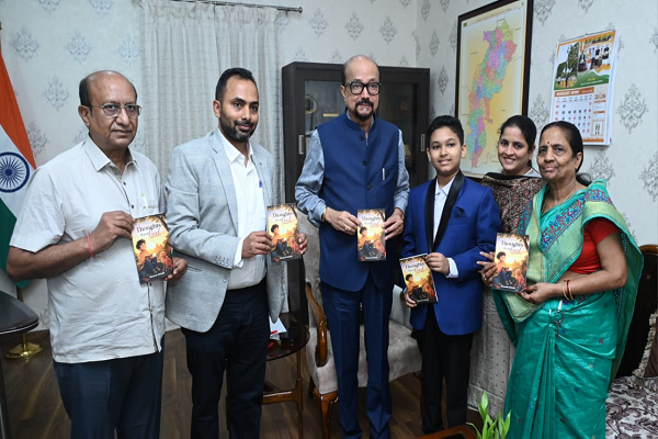 राज्यपाल ने 12 वर्षीय दिव्यांश की पुस्तक &lsquo;थॉट्स अबाउट गॉड&lsquo; का किया विमोचन