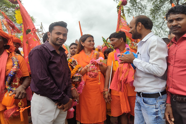  अमरकंटक से भोरमदेव पदयात्रा में विधायक भावना बोहरा का छत्तीसगढ़ जर्नलिस्ट यूनियन ने किया आत्मीय स्वागत
