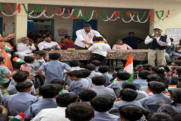  ठाकुर अनिरुद्ध सिंह शासकीय प्राथमिक शाला, कुशालपुर में आज स्वतंत्रता दिवस बेहद देशभक्ति और उत्साह के साथ मनाया गया।