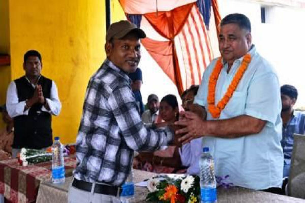 ग्रामीणों के हितों की रक्षा सर्वोच्च प्राथमिकता, किसी भी स्तर पर नहीं होगा समझौता : राजेश अग्रवाल