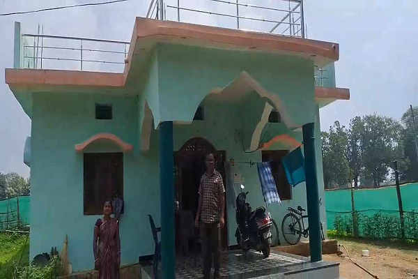 स्व-सहायता समूह से मिली नई राह, लखपति दीदी बनीं अंजू यादव