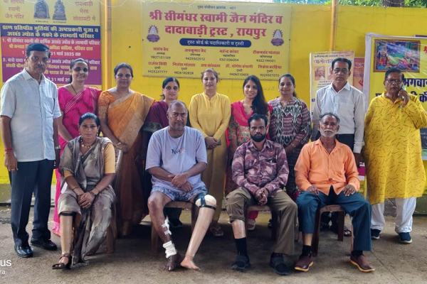 पर्युषण महापर्व पर मानव सेवा प्रकल्प: निःशुल्क जयपुर पैर वितरण व कृत्रिम हाथ शिविर