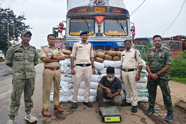  *चिल्फी बॉर्डर पर गांजा तस्करी की बड़ी खेप पकड़ी गई।*