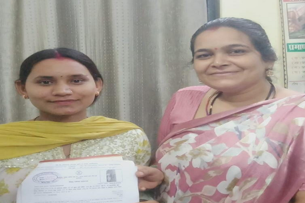 सीएम हेल्पलाइन से नेहा को मिली राहत : आसानी से बना विवाह पंजीयन प्रमाण पत्र