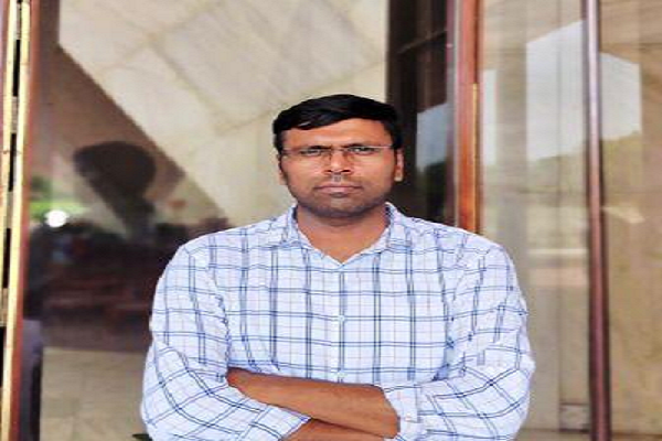 सूरजपुर के दो शिक्षकों को मिलेगा राज्यपाल पुरस्कार, राजभवन में उत्कृष्ट कार्य व नवाचार के लिए किया जाएगा सम्मानित