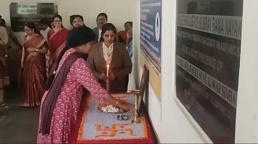 नेशनल लोक अदालत में लगभग 577584 मामले निराकृत