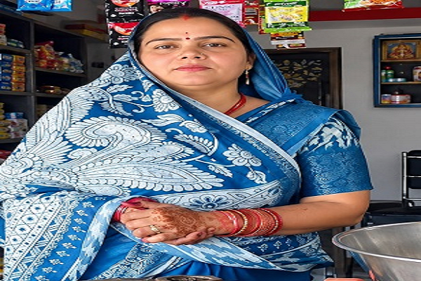 शासकीय योजनाओं से संवर रही वर्षा यादव की जिंदगी