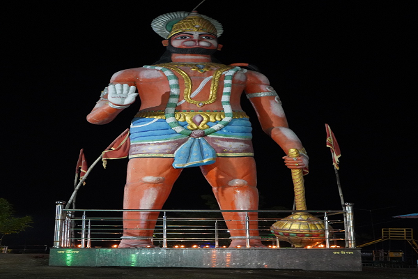  प्रसिद्ध दर्शनीय स्थल हनुमान टेकड़ी