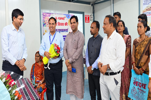 सेवा संकल्प अभियान में स्वास्थ्य सेवा का संकल्प, जिला चिकित्सालय में लगा मेगा स्वास्थ्य शिविर