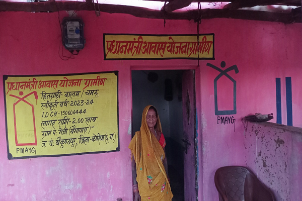 बालमचंद की बूढ़ी आंखों में चमक रही हैं पक्के मकान की खुशियां