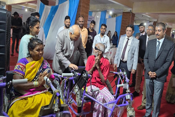 सेवा की कहानी : सहायक उपकरणों से दिव्यांगजनों को मिला संबल, आत्मनिर्भरता की ओर बढ़ा कदम
