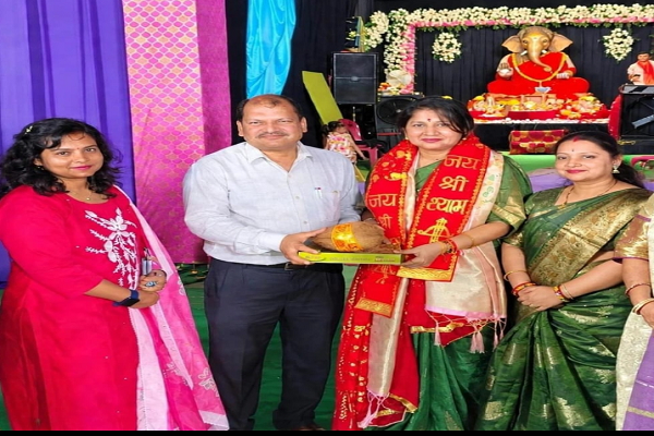 _गणपति महाआरती एवं जागरण में शामिल हुईं राज्य मंत्री डॉ. वर्णिका शर्मा, रायपुर में गूंजे गणपति बप्पा मोरिया के जयकारे_