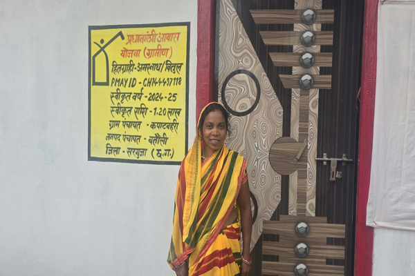 सेवा संकल्प अभियान : सेवा की कहानी: मजदूरी की सीमित आय में अधूरा था पक्के घर का सपना, पीएम आवास ने तारावती के परिवार को दी सुरक्षित छत