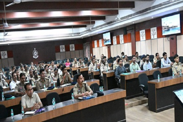 नारकोटिक्स के वित्तीय नेटवर्क पर प्रहार के लिए प्रभावी जांच जरूरी-एडीजी अमित कुमार