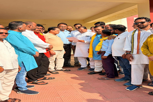  तहसील कार्यालय में लिपिक की पदस्थापना नहीं होने पर होगा आंदोलन, एक सप्ताह का दिया गया समय