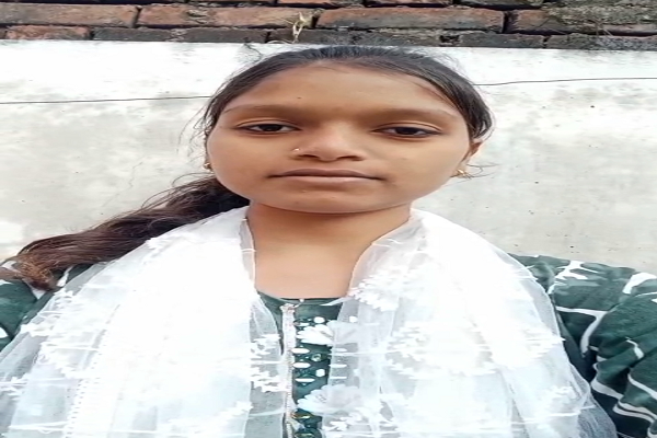  सेवा संकल्प अभियान: सेवा की कहानी-मुख्यमंत्री नोनी सशक्तिकरण सहायता योजना से काजल की पढ़ाई को मिला आर्थिक संबल