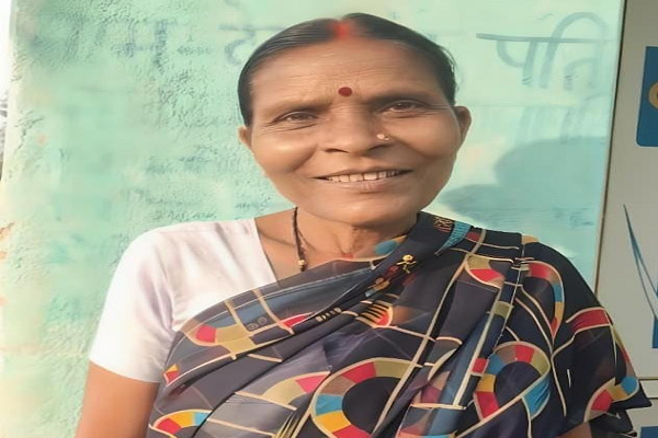 &rsquo;कहानी सेवा की&rsquo; : &rsquo;शौचालय और उज्ज्वला योजना से देवकुंवर के परिवार को मिली सुविधा&rsquo;