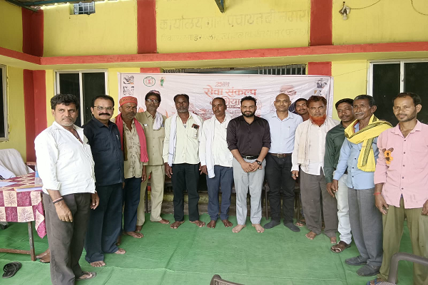 *जल जन सेवा संकल्प अभियान के तहत वीरेंद्र नगर में आयोजित हुआ जन-चौपाल*   *जल संरक्षण, संवर्धन और संग्रहण को लेकर ग्रामीणों एवं कृषकों से किया संवाद*
