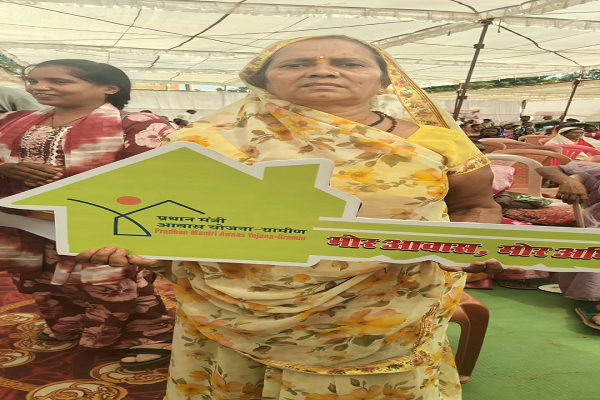  &rsquo;सेवा संकल्प अभियान&rsquo; : &rsquo;प्रधानमंत्री आवास योजना से कांति बाई साहू के पक्के घर का सपना हुआ साकार&rsquo;