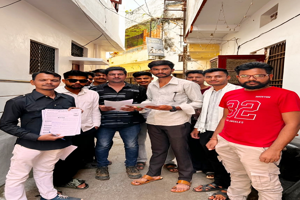 बिजली के बढ़े दामों के खिलाफ कांग्रेस का हस्ताक्षर अभियान, घर-घर पहुंचकर जुटाया जनसमर्थन