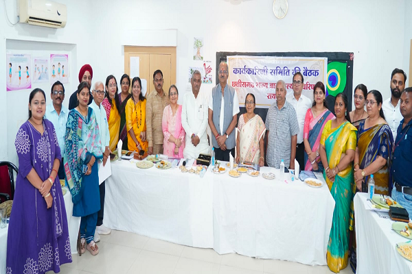 बच्चों के विकास और पुनर्वास के लिए परिषद पूरी तत्परता से करे कार्य: बृजमोहन अग्रवाल