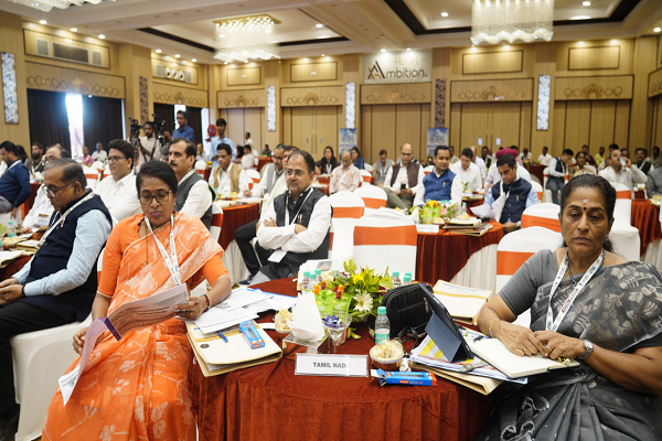 सहकारिता आंदोलन को गति देने स्थानीय जरूरतों के अनुरूप बनाएं कार्ययोजना : डॉ. आशीष भूटानी