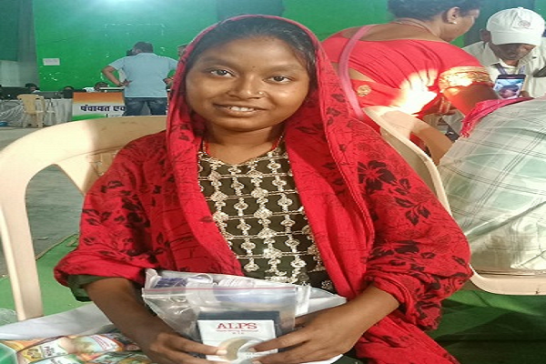 निदान शिविर से मेनका की जिंदगी में लौटी सुनने की उम्मीद, अब पढ़ाई की राह होगी आसान