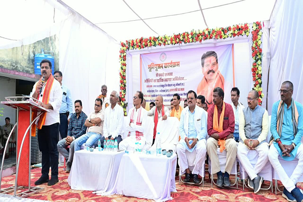 उप मुख्यमंत्री ने बोड़ला में 60 लाख रूपए के विकास कार्यों का किया भूमिपूजन