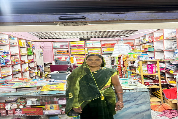 सेवा की कहानी : संघर्ष से आत्मनिर्भरता तक आजीविका के नए अवसरों से बदली उर्मिला की जिंदगी