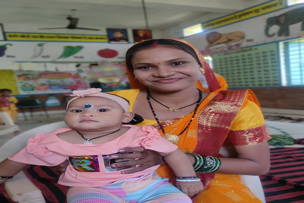 प्रधानमंत्री मातृ वंदना योजना से श्रीमती खामेष्वरी यादव को मिला 11 हजार रुपए का संबल