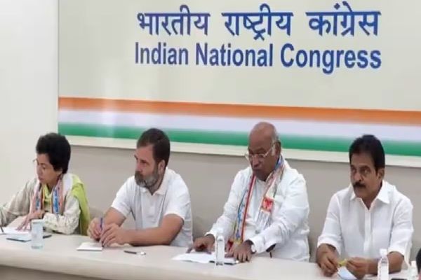 दिल्ली में कांग्रेस चुनाव समिति की बैठक आज, जारी होगी प्रत्याशियों की पहली सूची!