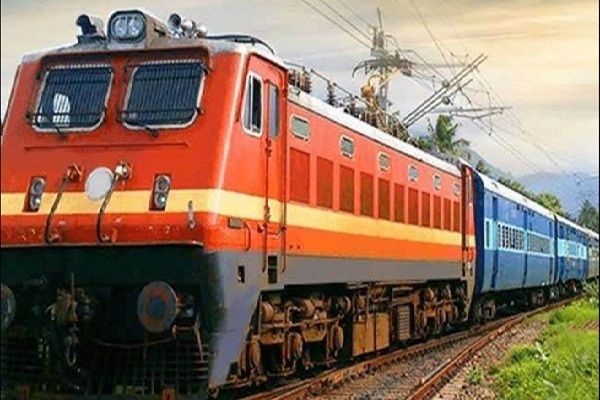 रेल यात्रियों की फिर बढ़ेगी परेशानी, रेलवे ने रद की 48 ट्रेनेंं....